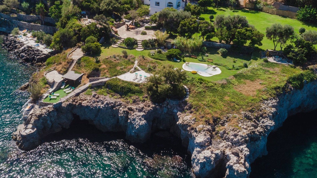 Ischia Porto Villa | Villa Serao & Cottage Camilla by MyVillaCollection