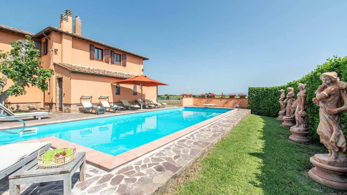 Castiglione del Lago Villa | Villa Serena, private villa with pool