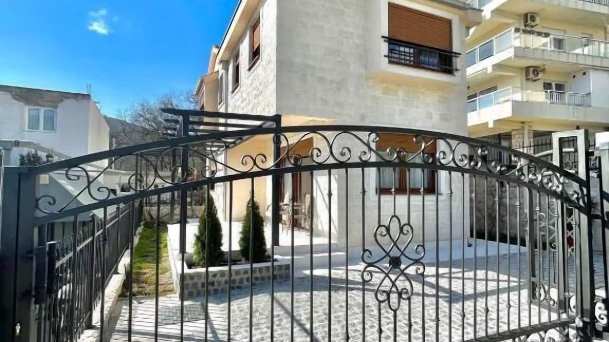 Podmaine Apartment | Villa Serenity
