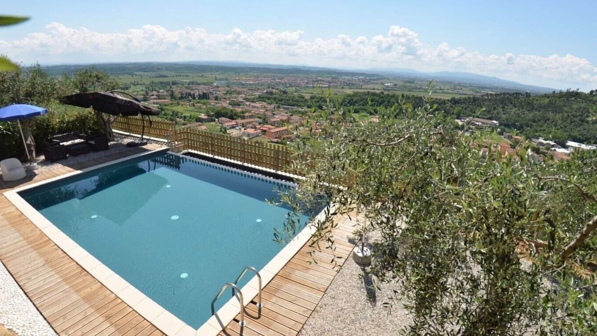 Cascine-La Croce Villa | Villa Serra - Tuscan villa with private pool
