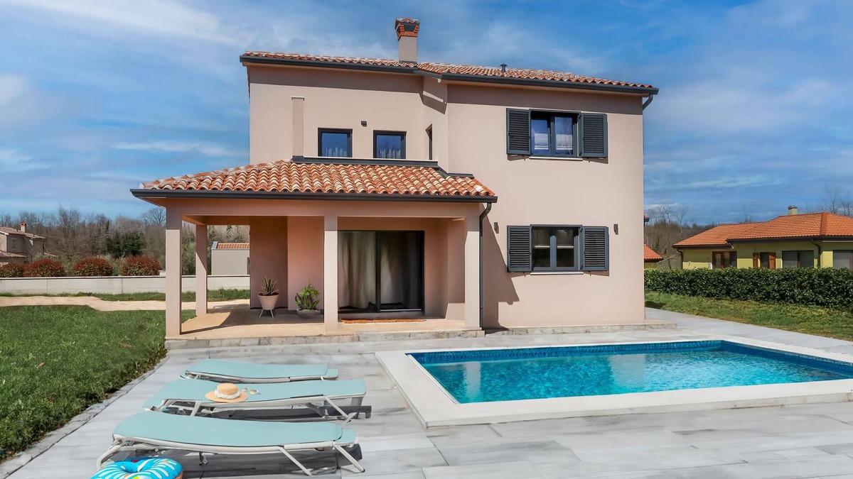 Topid House | Villa Shea by Interhome