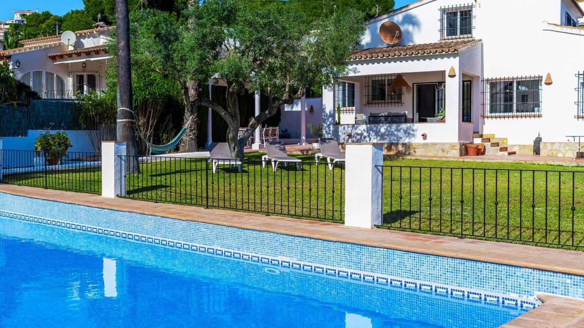 Pinar del Advocat Villa | Villa Siesta - 3 bedroom villa in Moraira
