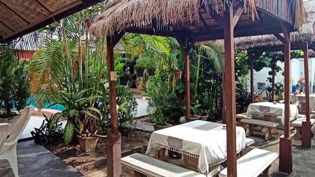 Vientiane House | Villa Sisavad Guesthouse