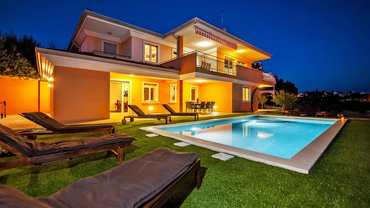 Rovinjsko Selo Villa | Villa Sky ZadarVillas