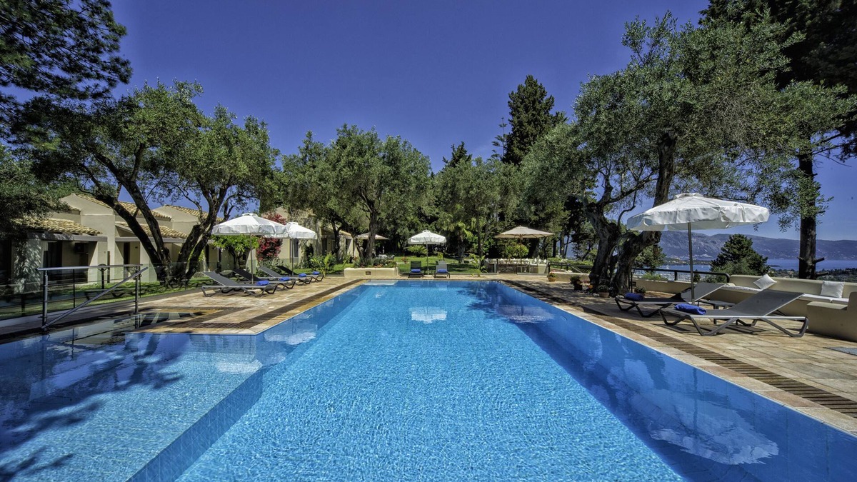 Vassilatika Villa | Villa Skyline Luxury Sea View Villa with heated pool