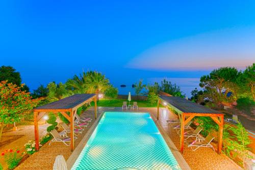 Agios Matthaios Villa | Villa Sofia