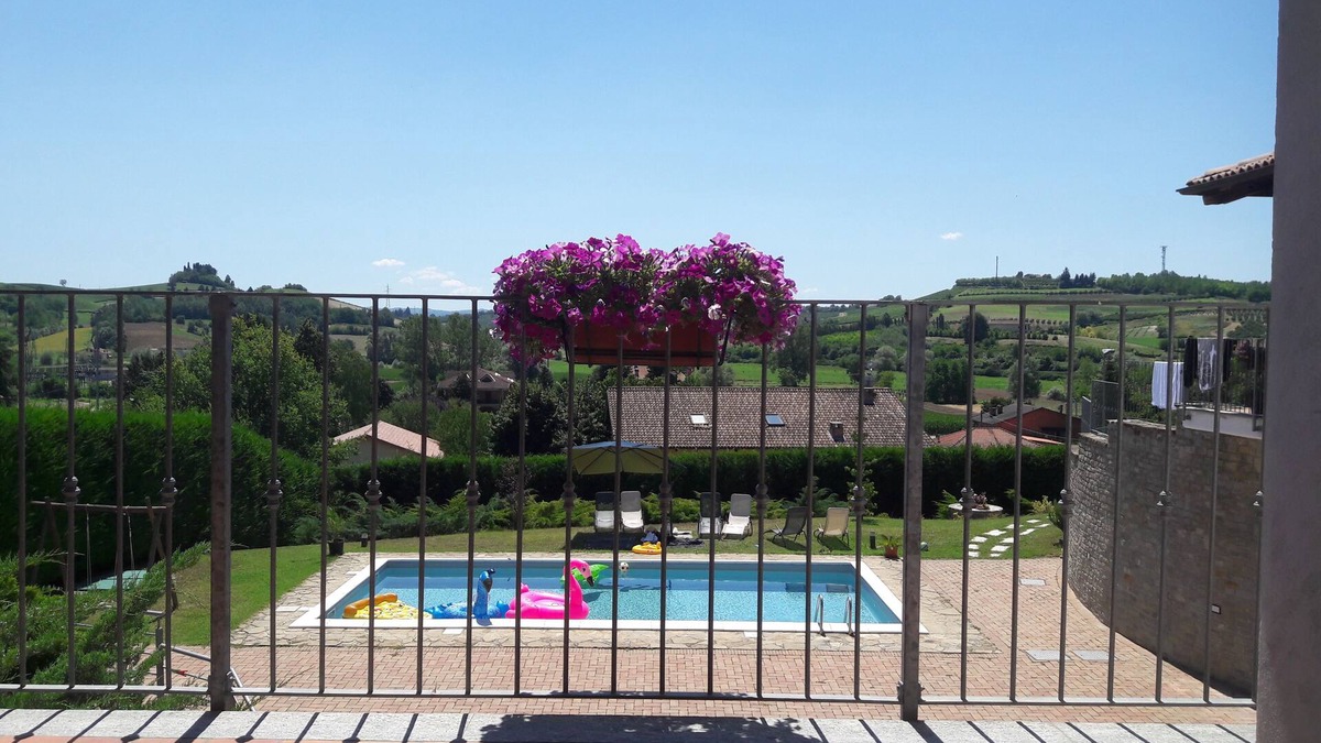 Montaldo Scarampi House | Villa Sofia Piedmont