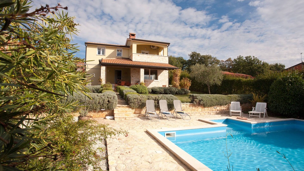 Brnobici Villa | Villa Sofia: Private Pool, Mature Garden, Sea Views