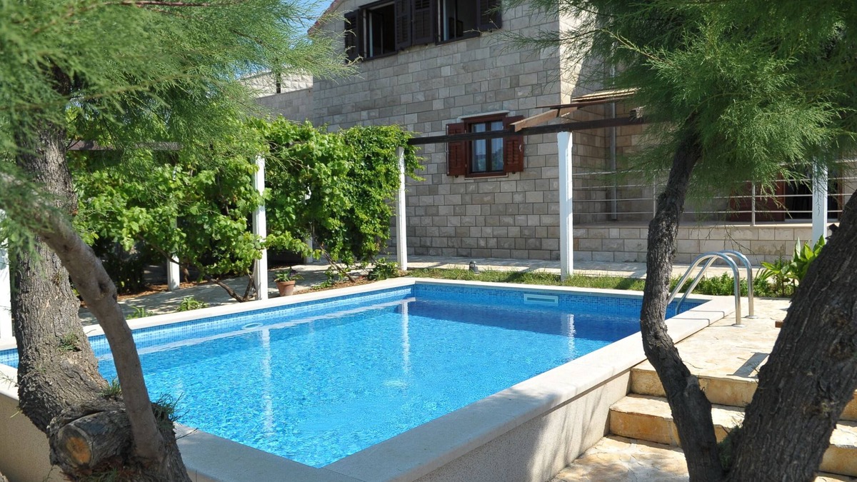 Povlja Villa | Villa Sofia With Pool, Sauna, Bycyles, Gym, Windsurf Board, Kayak.