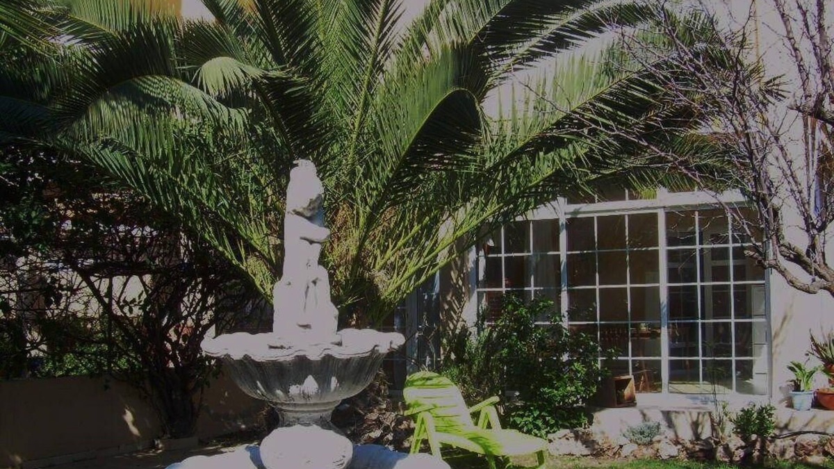 Almarda House | Villa Sol: 100m from the natural sandy beach. Pool/Sports Complex.