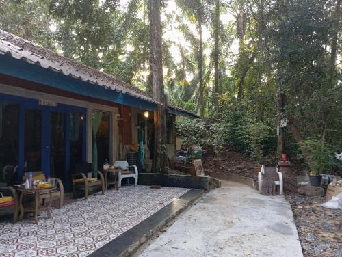Laem Sak House | Villa Somkid