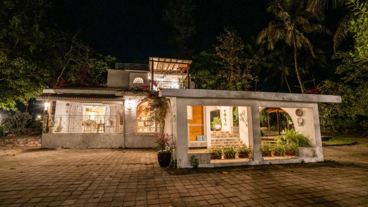 Jawhar Villa | Villa Sora, Palghar by Ebony Stays | Private 2 BHK with Pool & Garden
