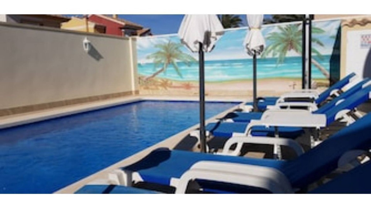 Santiago de la Ribera Villa | Villa south facing-Private heated pool-Beach-English TV-2 King size-Wi-Fi