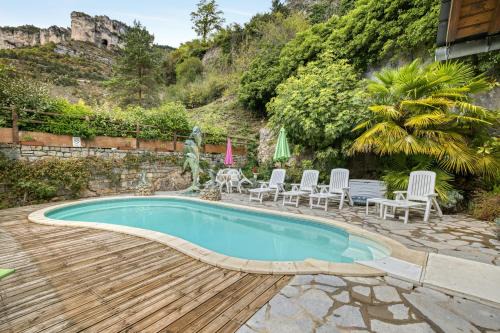 Saint-Pierre-des-Tripiers Villa | Villa spacieuse à Saint-Pierre-des-Tripiers avec piscine privée