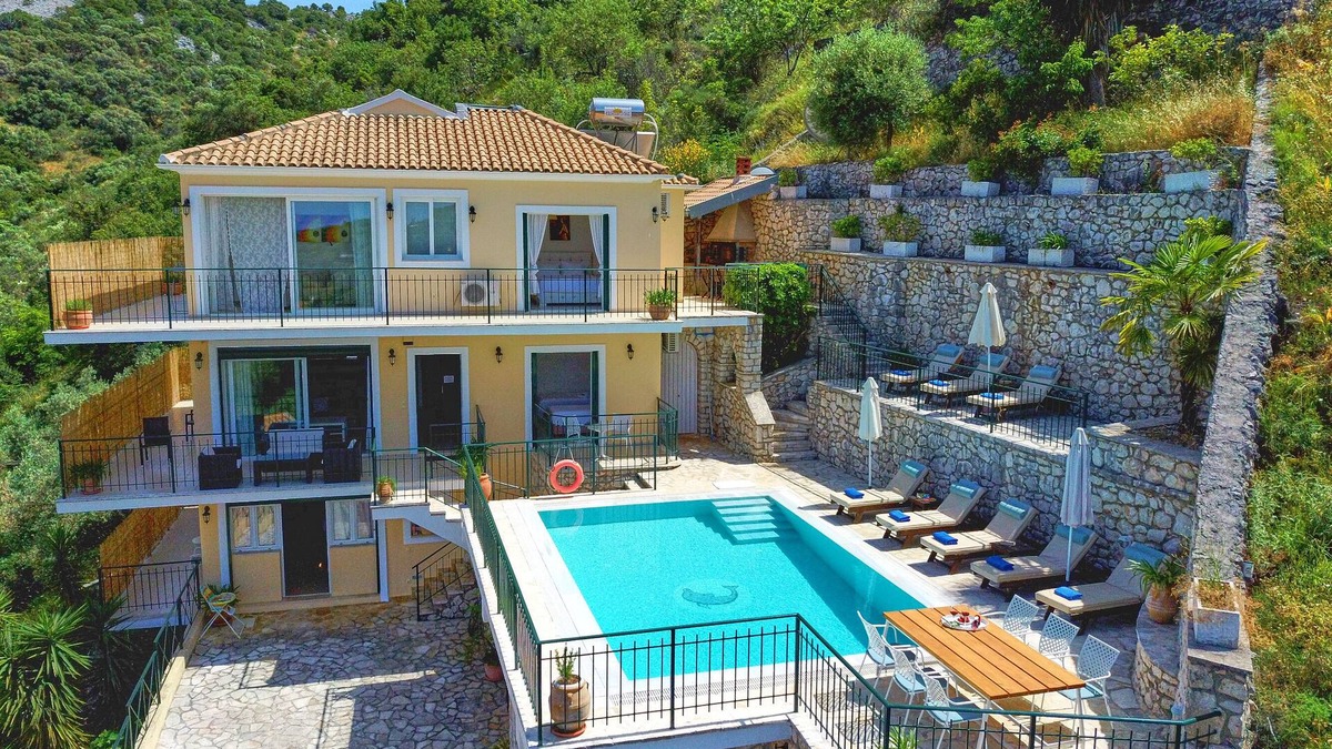 Kassiopi Villa | Villa Spiros with private heated pool Imerolia Kassiopi