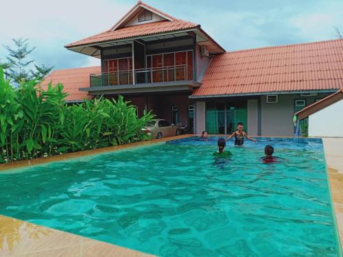 Lubok Dalam House | Villa Sri Tebengau