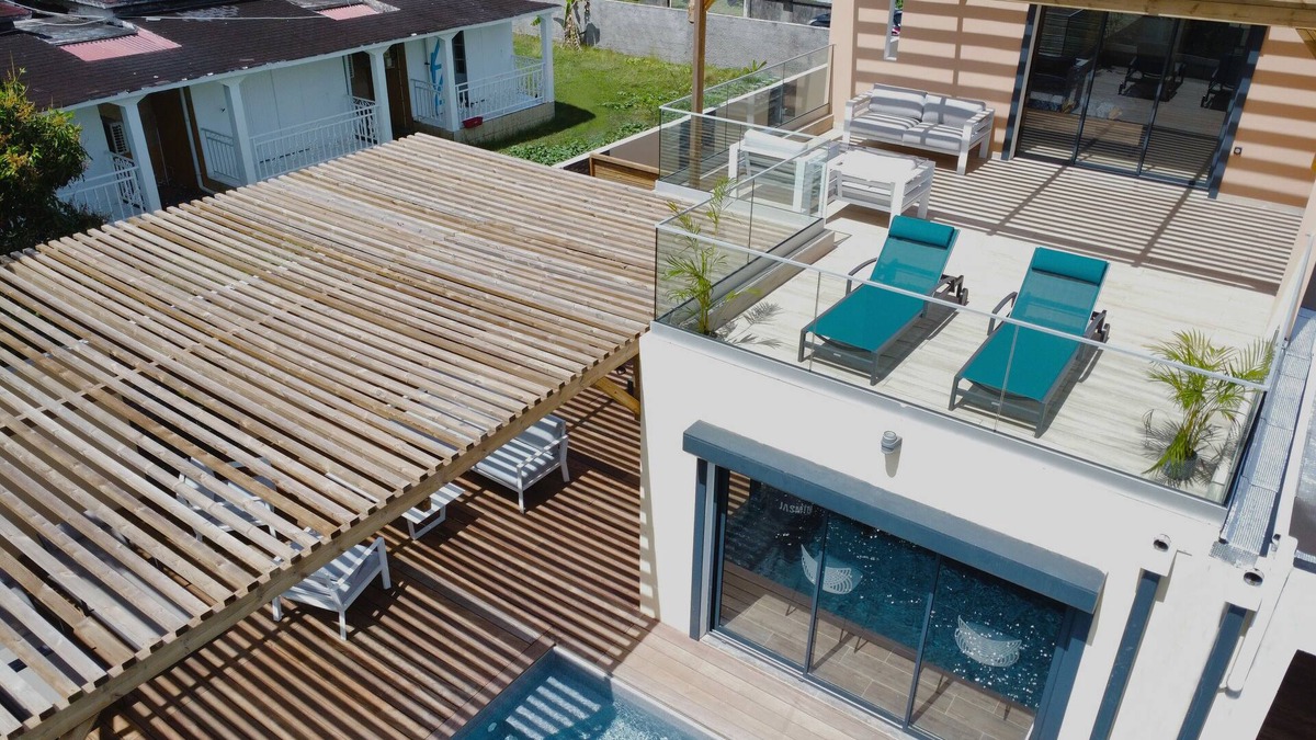 Destrellan Villa | Villa Standing Heated Pool Jacuzzi 5 Bedrooms 12 Pers