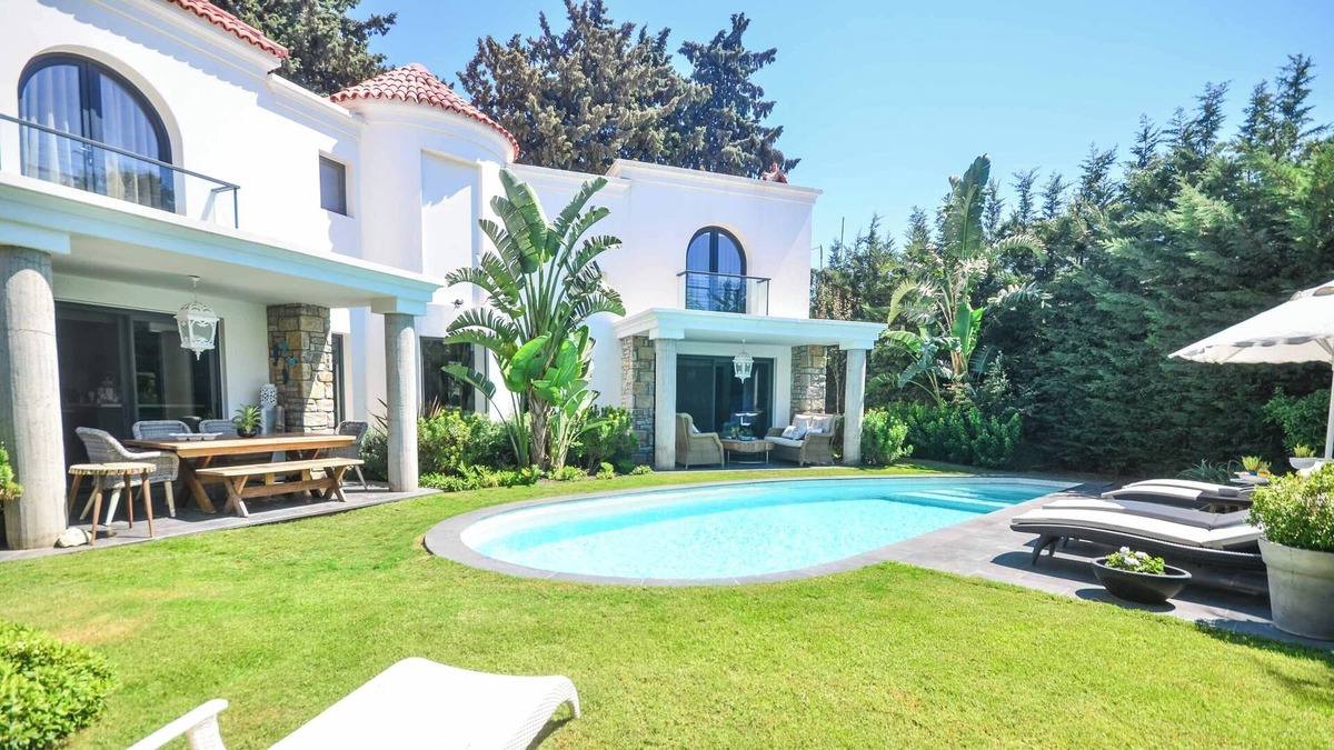 Bitez Villa | Villa Starlice - Four Bedroom Villa, Sleeps 6