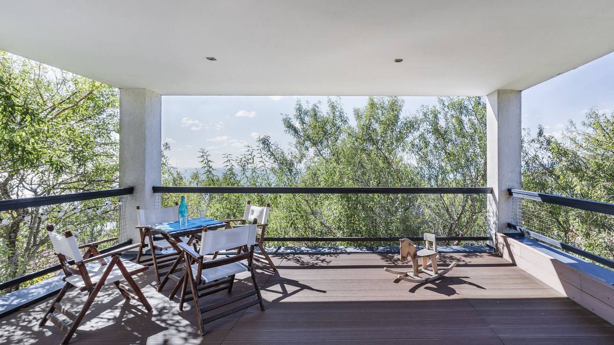 Balchik House | Villa Staynov, beautiful modern home of architects