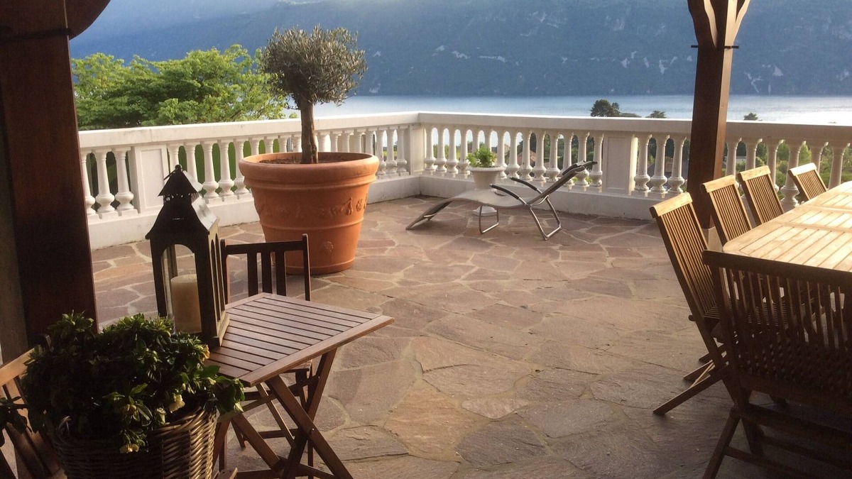 Brison-Saint-Innocent Villa | Villa stunning view of Lake Bourget
