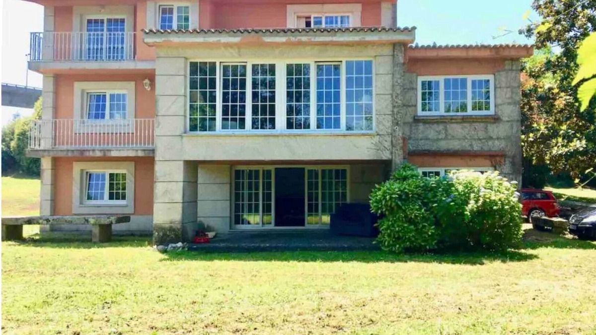 Bergondo Ski Chalet | Villa Sun du Marais