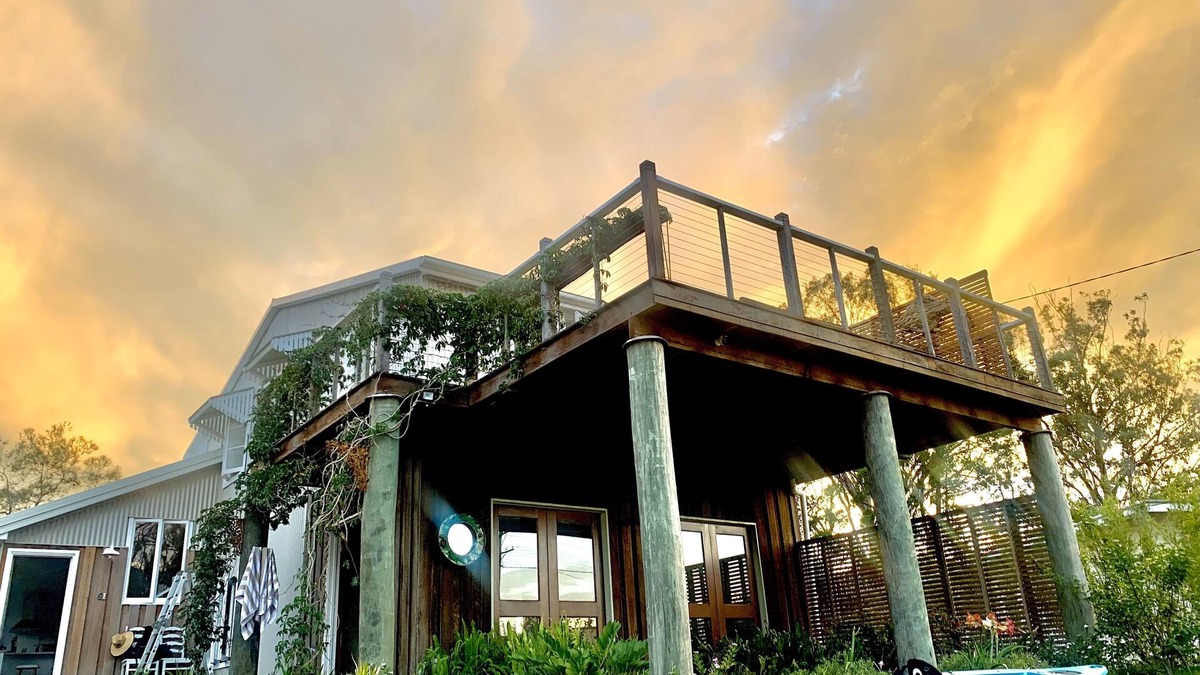 Toogoom Villa | Villa Sunshine - Pet Friendly Fully Air conditioned