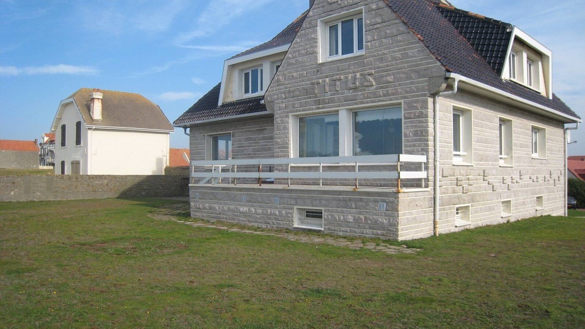 Bleriot-Plage Villa | Villa sur la Plage ! Grand Jardin vue Mer, Idéal en Famille ou Entre Amis