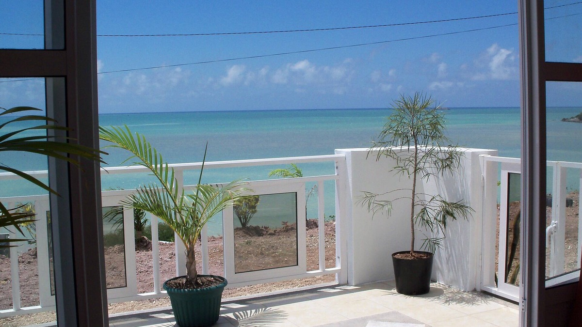 Baie du Nord Villa | Villa sur mer