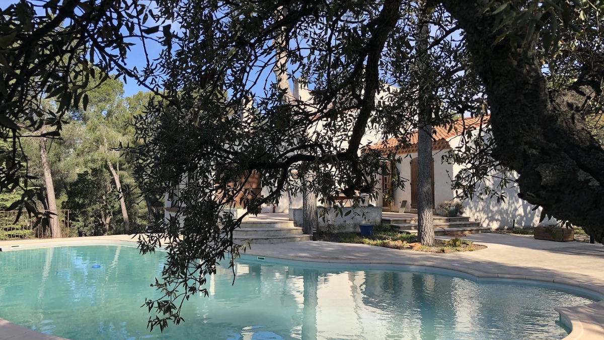 Espira de l'Agly Villa | Villa surrounded by nature, cicadas and pine trees
