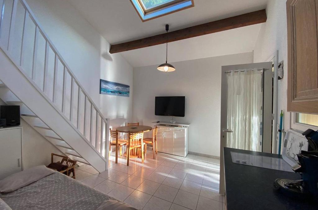 Port Leucate Villa | Villa T2, 6 pers avec Terrasse & Clim, Proche Plage à Port Leucate - FR-1-81-576