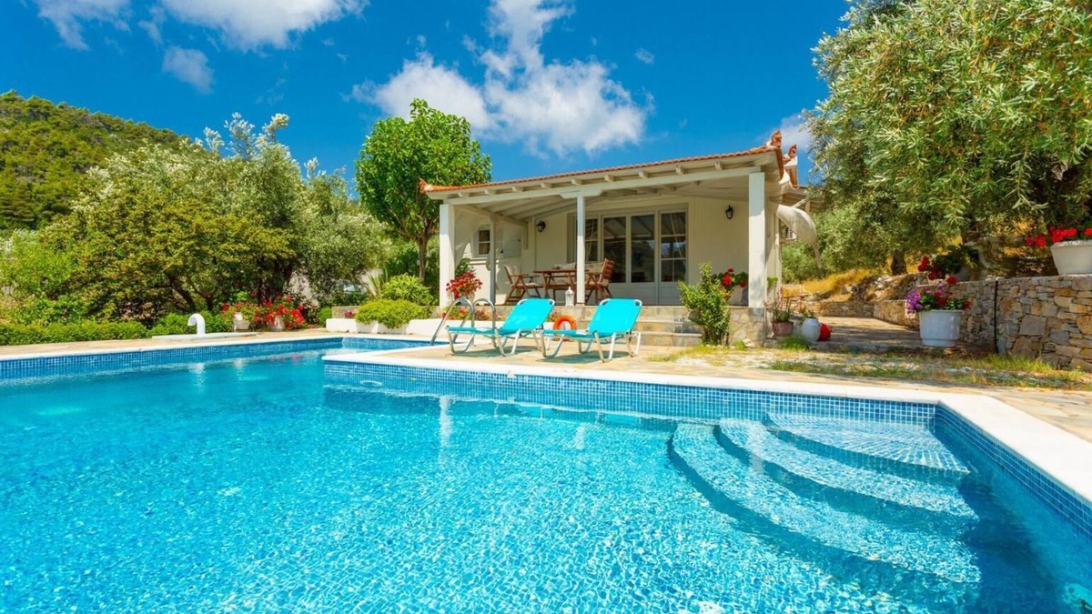 Votsi Villa | Villa Tassoula - One Bedroom Villa, Sleeps 3