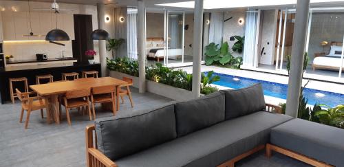 Petitenget Villa | Villa Teejay - architect-designed luxury in perfect Petitenget location