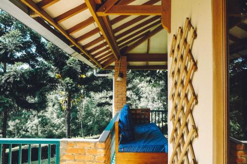 Cilobak House | Villa Teras Makati 4BR near Curug Nangka