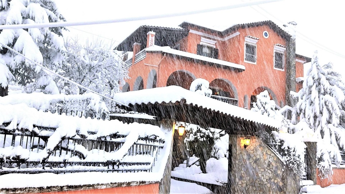 Zakas Villa | VILLA TETHYS MOUNTAIN RESORT