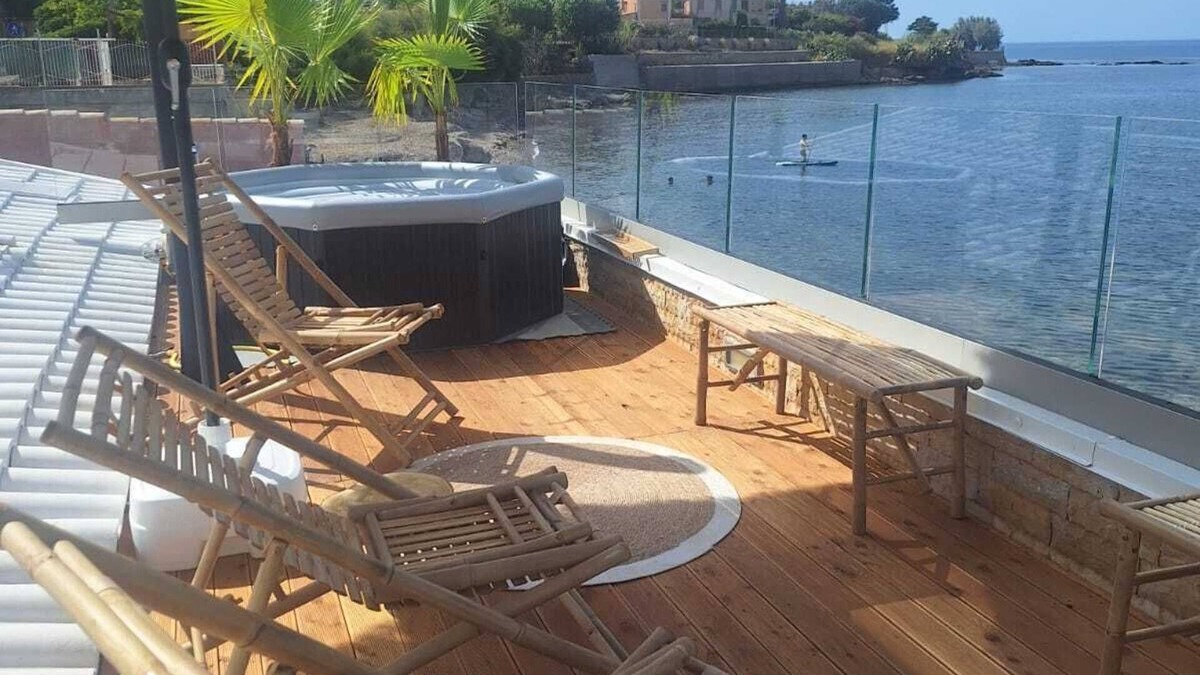 Trabia Villa | Villa Teti The Sea Goddess