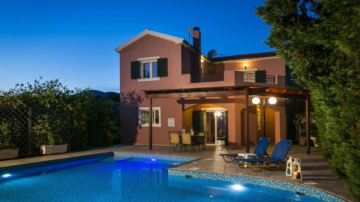 Karavados Villa | Villa Thalia, close to beach with Wi-Fi, A/C, BBQ and private swimming pool