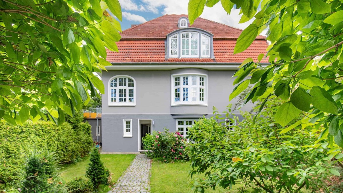 Zentrum Apartment | Villa Tine vacation apartment in Husum for up to 4 people