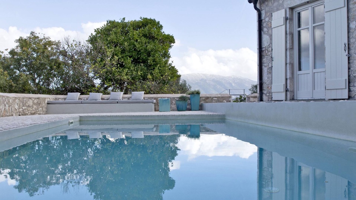 Tselendata House | Villa To Throni
