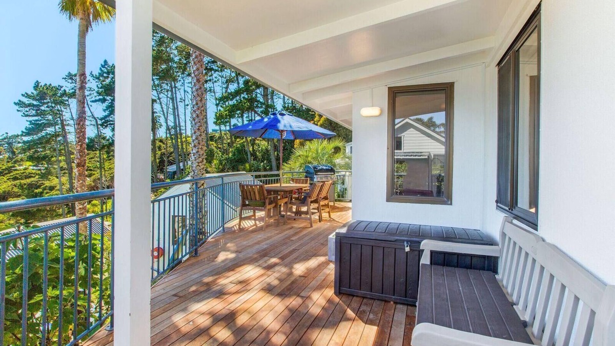 Waiheke Island Apartment | Villa Topaz at Palm Beach - Gorgeous 1 Bedroom Holiday Villa - Palm Beach