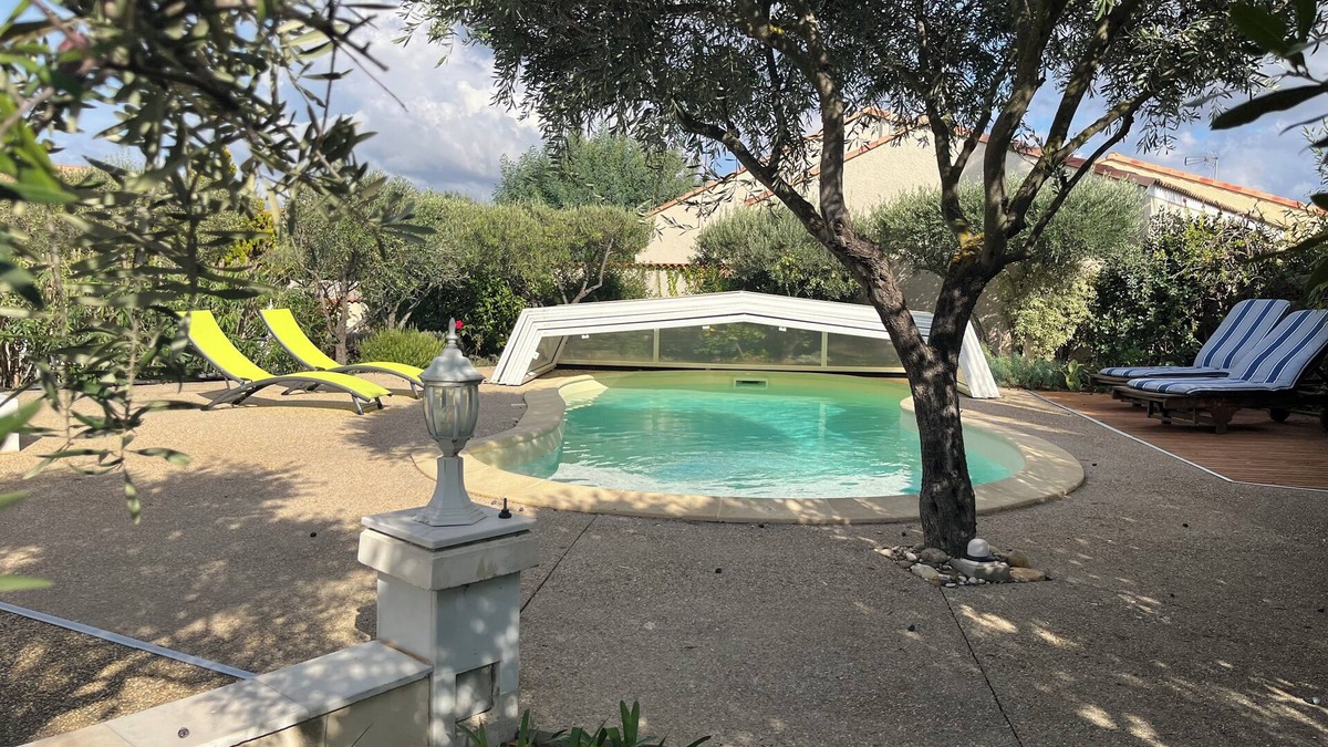 Bessan Villa | Villa Tout Confort 8 Pers Avec Climatisation et Piscine Privée