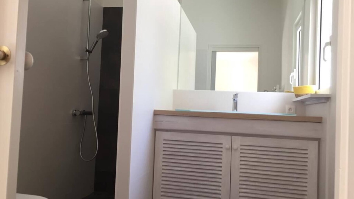 L'Epine House | Villa TOUT CONFORT - Les pieds dans l'eau - 3 minutes walk from the sea
