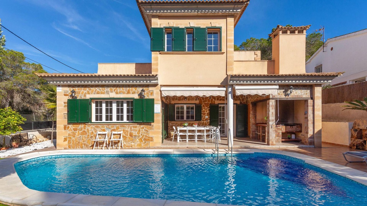 Ses Cadenes Villa | Villa Trobadors - with private swimming pool
