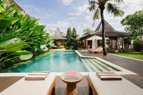 Sei Pinang Villa | Villa Tropical Svasti by Nakula