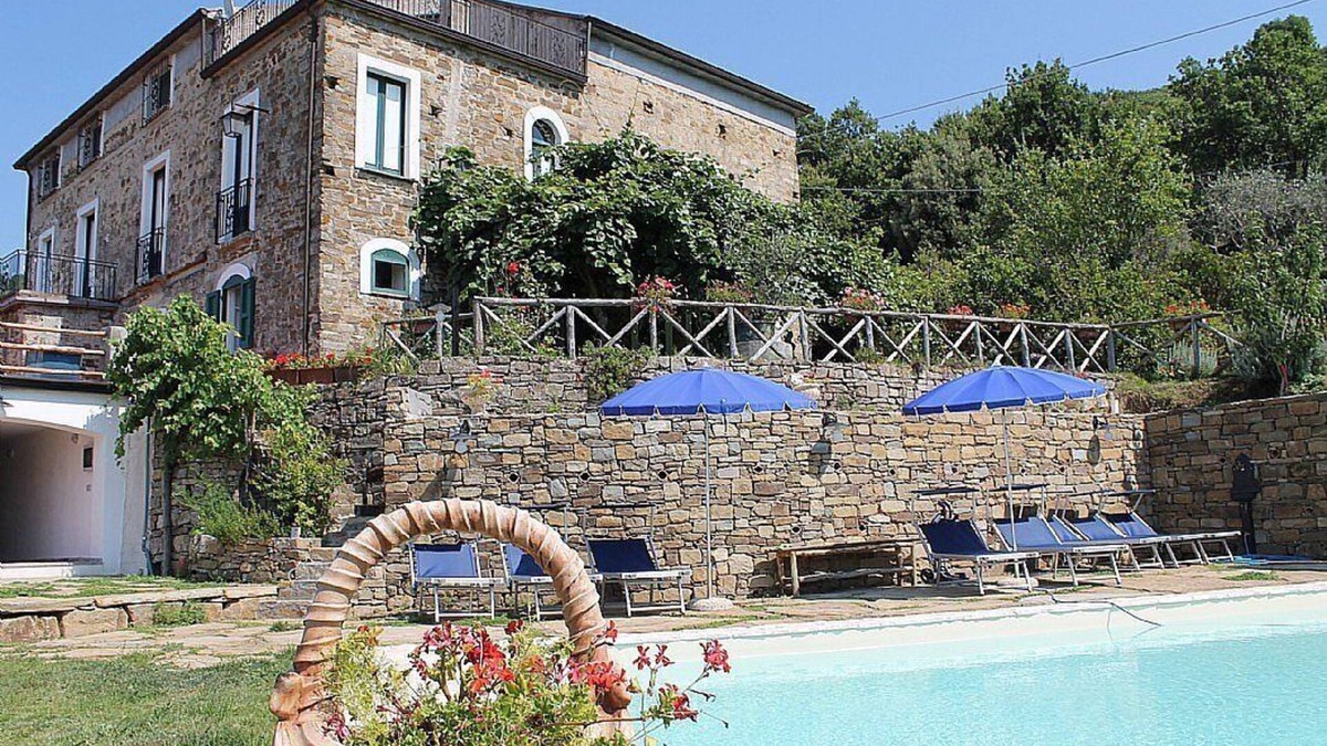 Perdifumo Villa | Villa Trotta: A characteristic two-story ancient house made of stone, with Free WI-FI.