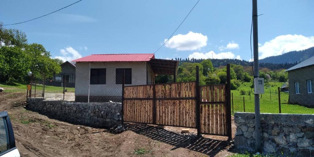 Likani Apartment | Villa Tsemi