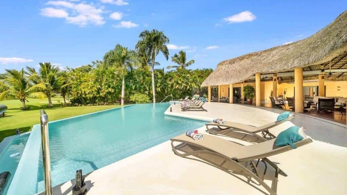 Las Palmas Villa | Villa Tua in Casa de Campo by Personal Villas - An Oasis of Elegance