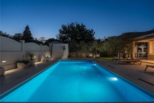 Tugare Villa | VILLA TUGARKA private pool, fitness, play-house, great for families, max 6 per.