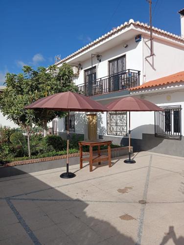 Pulianas Villa | Villa Turística Miguel