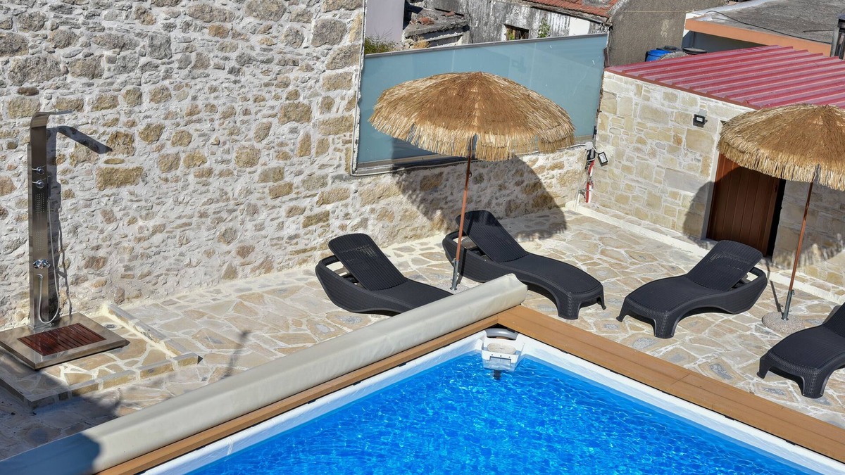 Vlachiana Villa | Villa Tzoulakis 4Season