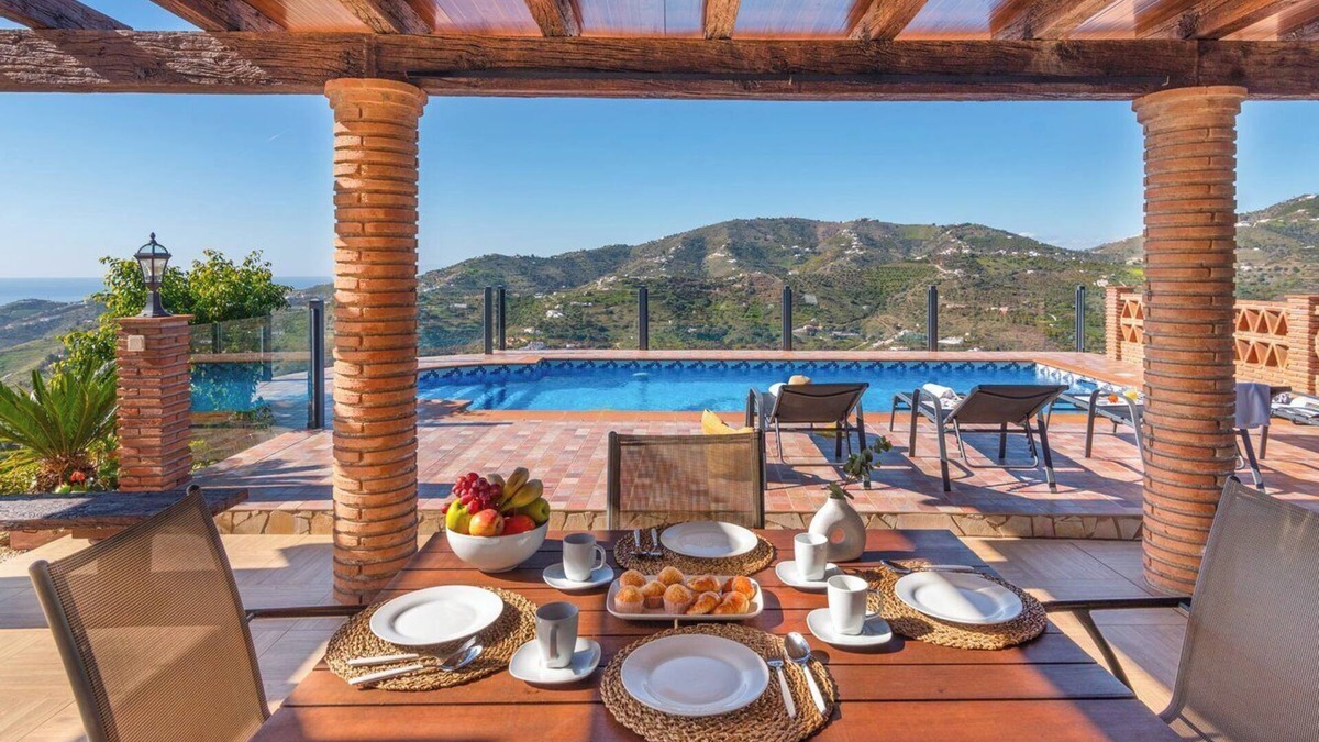 Torrox Villa | Villa Urdiales I Torrox by Ruralidays